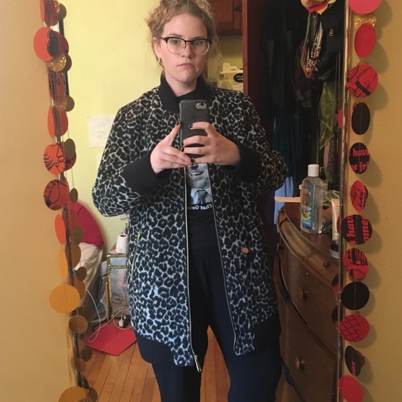 L/XL Sam Edelman Leopard Long Bomber Jacket - Picture 2 of 6